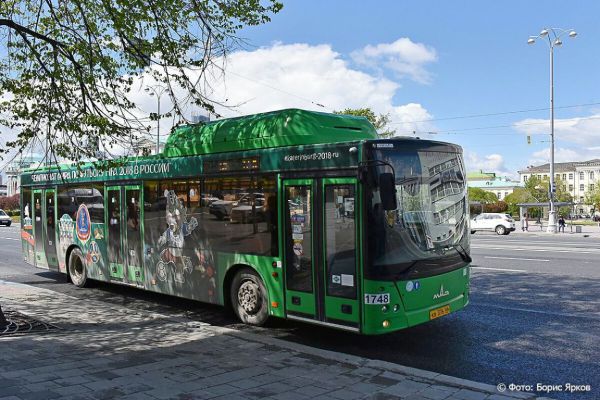В Екатеринбурге в родительский день запустят дополнительные автобусы